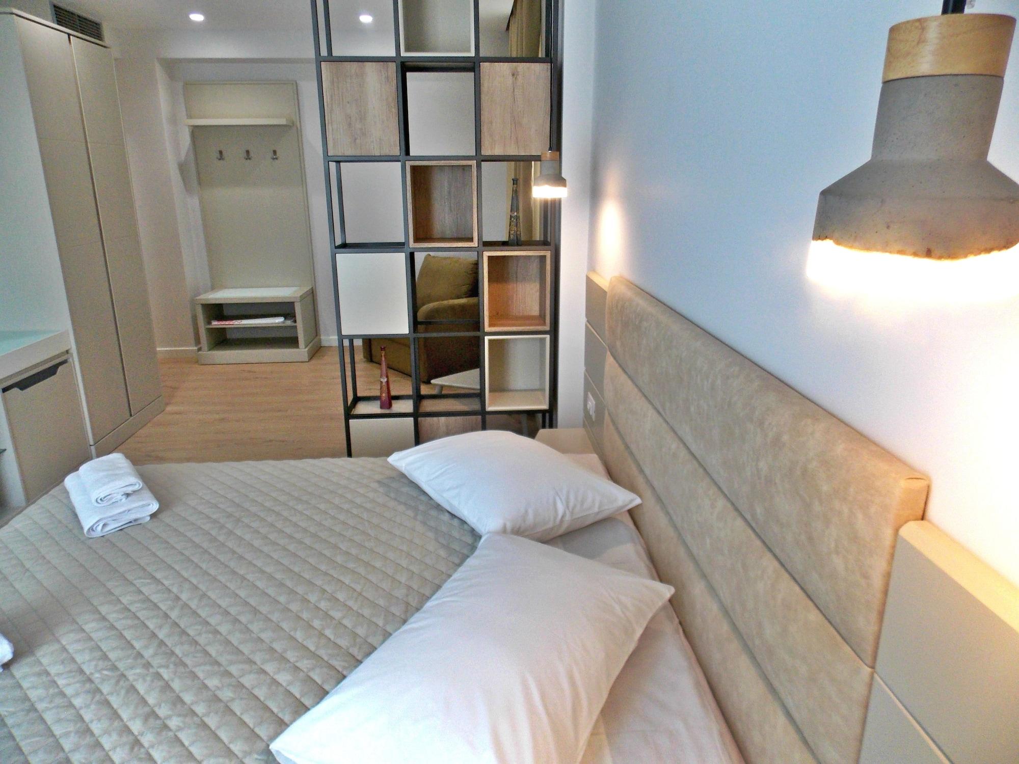 Hotel Vila Kalcuni ساراندا المظهر الخارجي الصورة