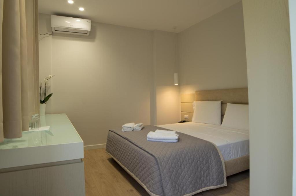 Hotel Vila Kalcuni ساراندا المظهر الخارجي الصورة