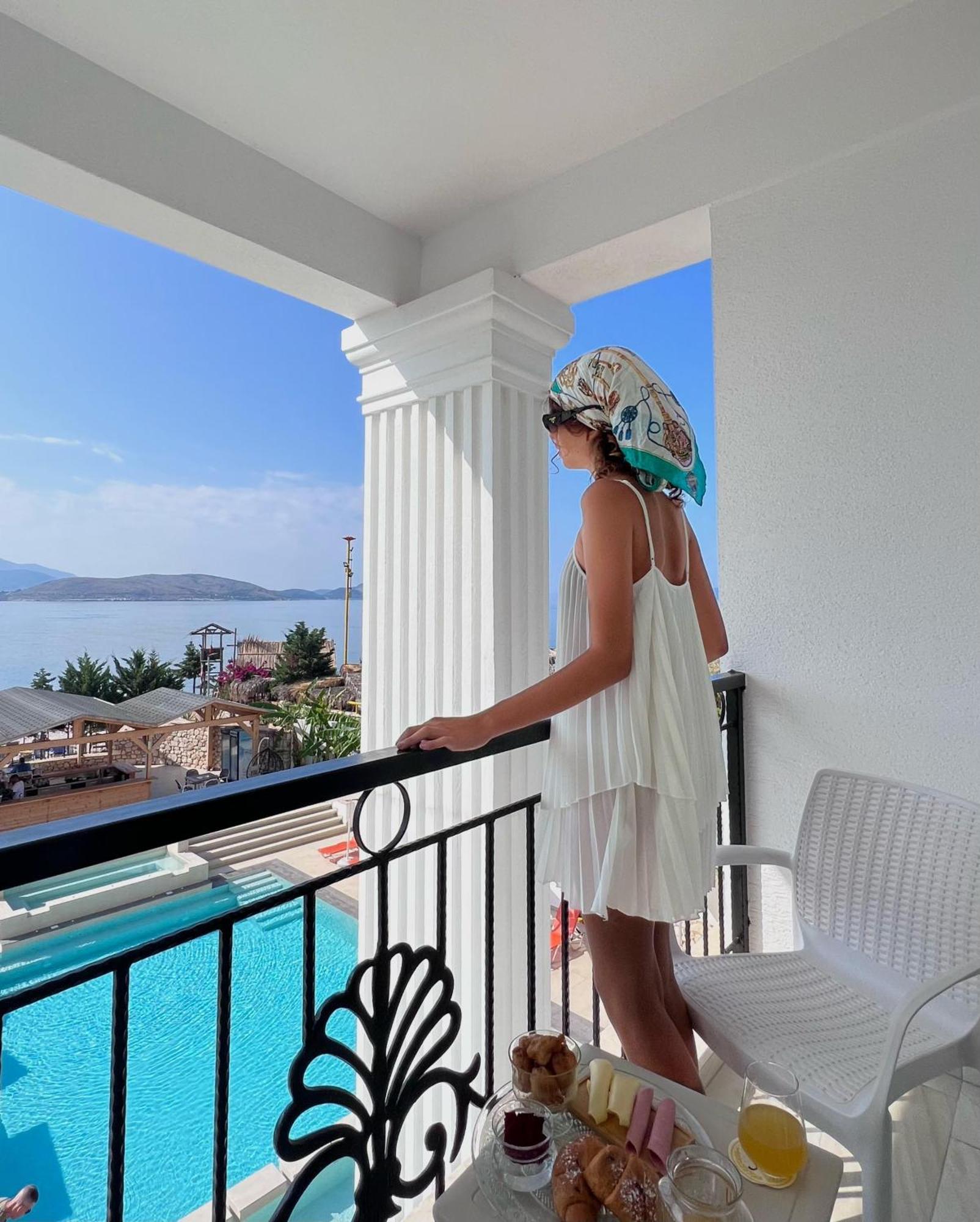 Hotel Vila Kalcuni ساراندا المظهر الخارجي الصورة