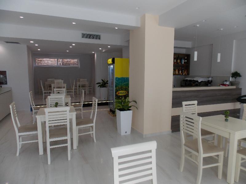 Hotel Vila Kalcuni ساراندا المظهر الخارجي الصورة