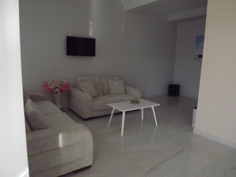 Hotel Vila Kalcuni ساراندا المظهر الخارجي الصورة