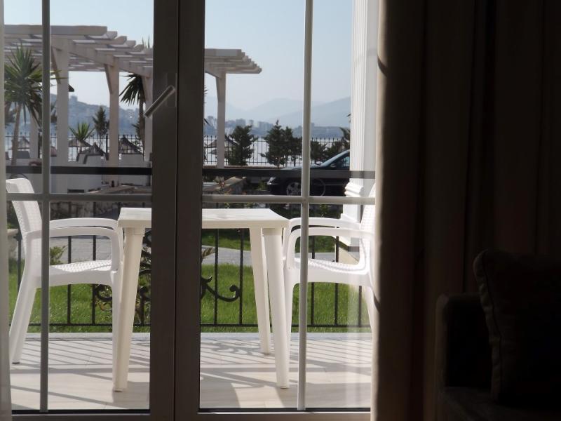 Hotel Vila Kalcuni ساراندا المظهر الخارجي الصورة